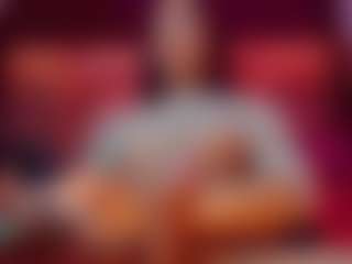 emeli-roushot's Live Sex Cam Show