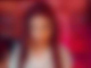 emeli-roushot's Live Sex Cam Show