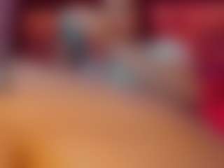 emeli-roushot's Live Sex Cam Show