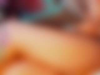 Live cam show with emeli-roushot - Young Adult on Soda Cam