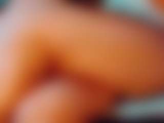 Live cam show with emeli-roushot - White on Camsoda | colombia