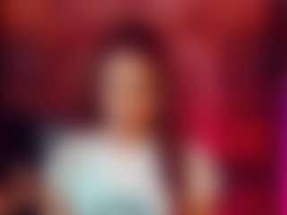 emeli-roushot's Live Sex Cam Show