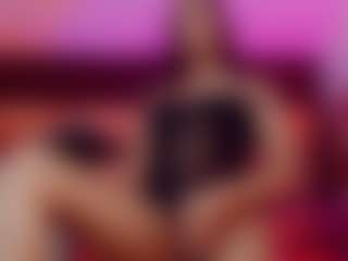 Live cam show with emeli-roushot - Lean on Camsoda