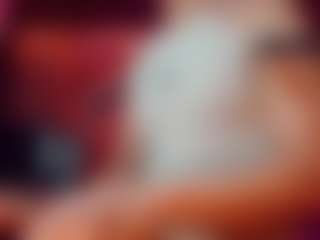 Live cam show with emeli-roushot - Lean on CamwithHer