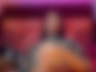Live cam show with emeli-roushot - Black Hair on chickslive.net