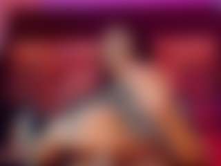 emeli-roushot's Live Sex Cam Show