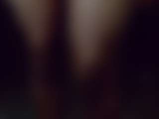 emeli-roushot's Live Sex Cam Show