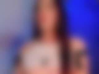 emeli-roushot's Live Sex Cam Show