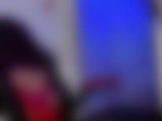 emeli-roushot's Live Sex Cam Show