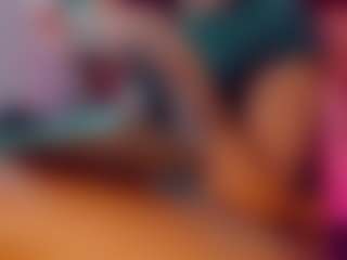 Live cam show with emeli-roushot - Tease on LiveSexCams6