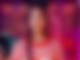 emeli-roushot's Live Sex Cam Show