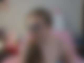 Live cam show with Mia - Hairy Pussy on iamadamtest123.com