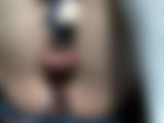 Foxyanalslut's Live Sex Cam Show