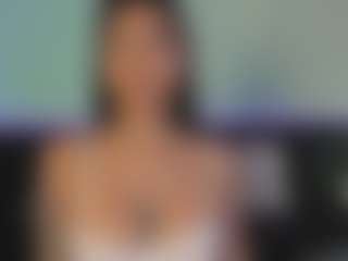 Live cam show with Freya Naughtiness - Aussie on Camsoda