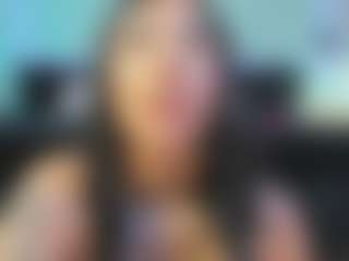 Live cam show with Freya Naughtiness - Aussie on Camsoda