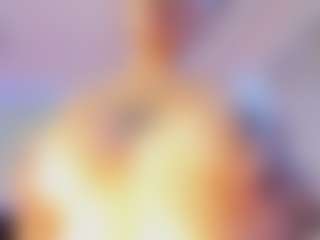 Live cam show with Freya Naughtiness - Natural on StripNow