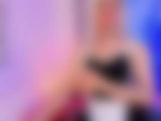 Gabyqueen70's Live Sex Cam Show