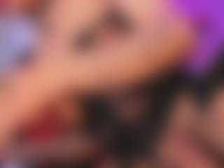 Gabyqueen70's Live Sex Cam Show