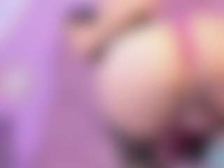 Live cam show with Vanessapintoo - Gape on CamwithHer