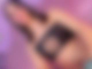 Vanessapintoo's Live Sex Cam Show