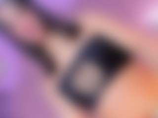 Live cam show with Vanessapintoo - Dirty Talk on madthumbs
