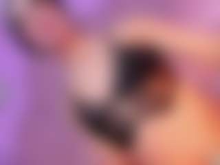 Live cam show with Vanessapintoo - Brown Eyes on Camsoda