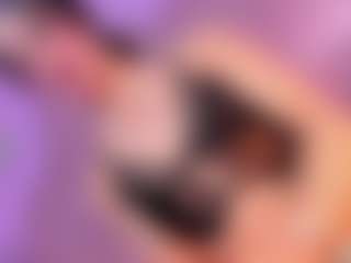 Vanessapintoo's Live Sex Cam Show