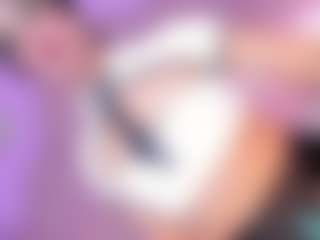 Live cam show with Vanessapintoo - Colombia on livesuperchat.net