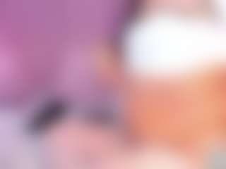 Live cam show with Vanessapintoo - Spank on Fling VIP Chat