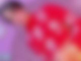 Live cam show with Vanessapintoo - Brown Eyes on Camsoda