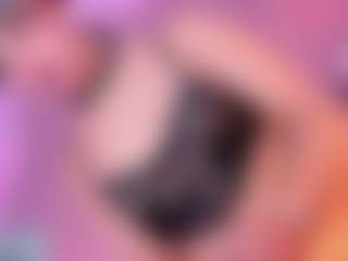 Vanessapintoo's Live Sex Cam Show