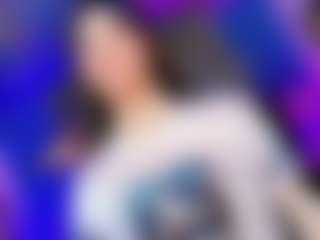 Live cam show with Zara-gill - Smoking on livesuperchat.net