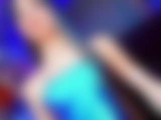 Live cam show with Zara-gill - Flat Chested on Camsoda