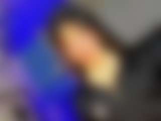 Live cam show with Zara-gill - Big Cock on madthumbs