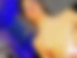 Live cam show with Zara-gill - Black Hair on SinfulBabes