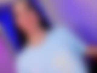 Live cam show with Zara-gill - Tiny Tits on Camsoda