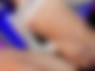 Live-camshow met Zara-gill - No Drinking op Camsoda
