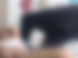 BustyXMilf's Live Sex Cam Show