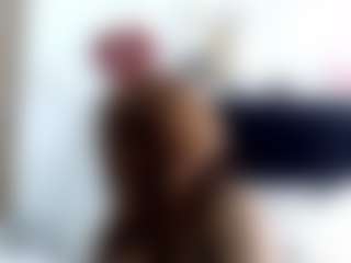 Live cam show with BustyXMilf - Butt Plug on StripNow