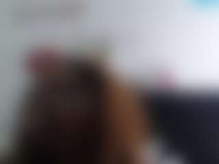 Live cam show with BustyXMilf - Butt Plug on SpunkLive