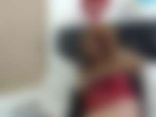 Live cam show with BustyXMilf - Average on TeamSkeetLive