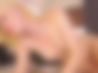 Live cam show with BonnieHenley - Blue Eyes on Camsoda