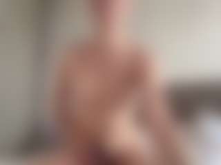 BonnieHenley's Live Sex Cam Show