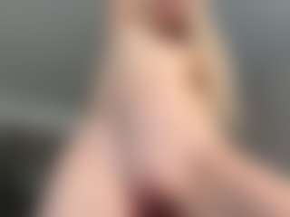 BonnieHenley's Live Sex Cam Show