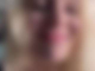 BonnieHenley's Live Sex Cam Show