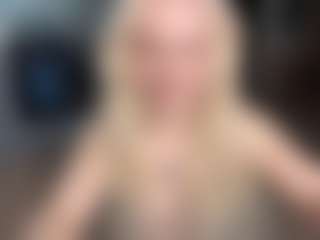 Live cam show with BonnieHenley - Camel Toe on MyBangCams