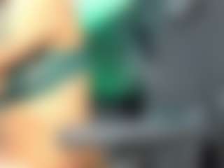 Live cam show with DalayMoore - Facial on milfzrlive.com