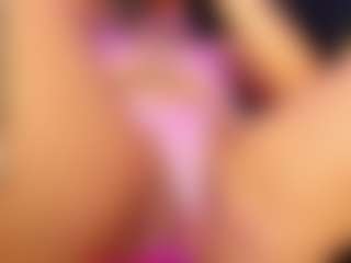Live cam show with DalayMoore - Toes on Camsoda