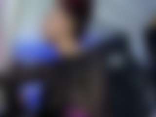 Live cam show with DalayMoore - Curvy Middle Aged on CamClone