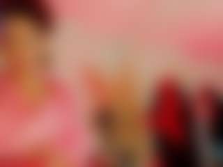 Live cam show with DalayMoore - Juguetes on Stripli.com